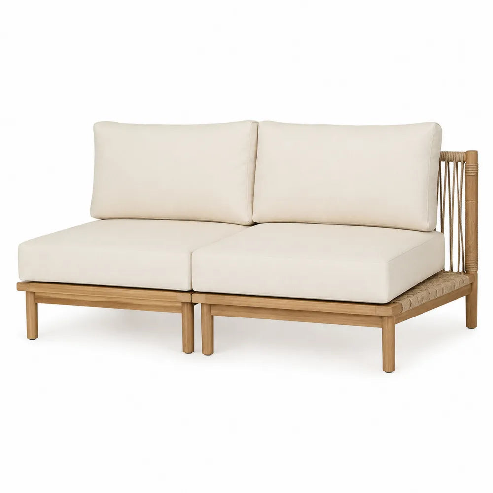 Dwuosobowa sofa ogrodowa z drewna tekowego z beżowymi poduszkami