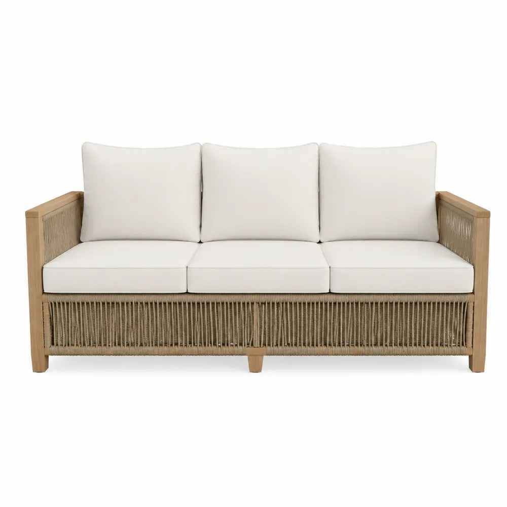 Sofa z drewna tekowego z plecionką i kremowymi poduszkami